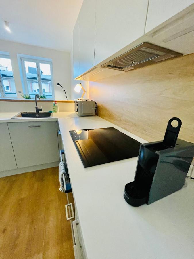 Lermont Apartment Old Town Bratislava Exteriör bild