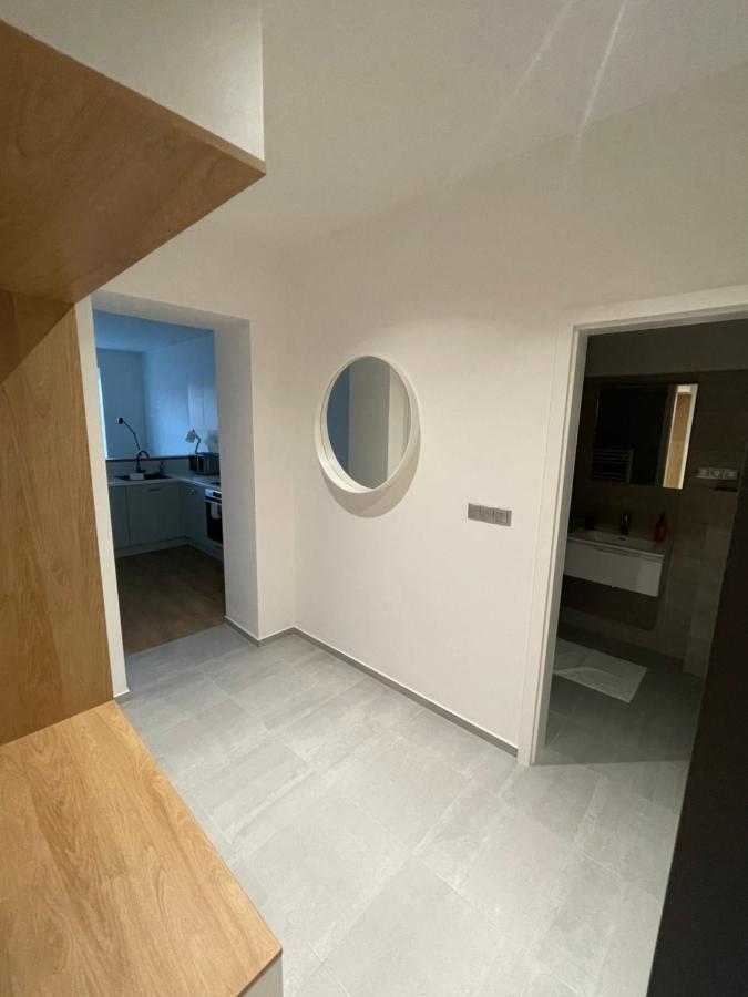 Lermont Apartment Old Town Bratislava Exteriör bild